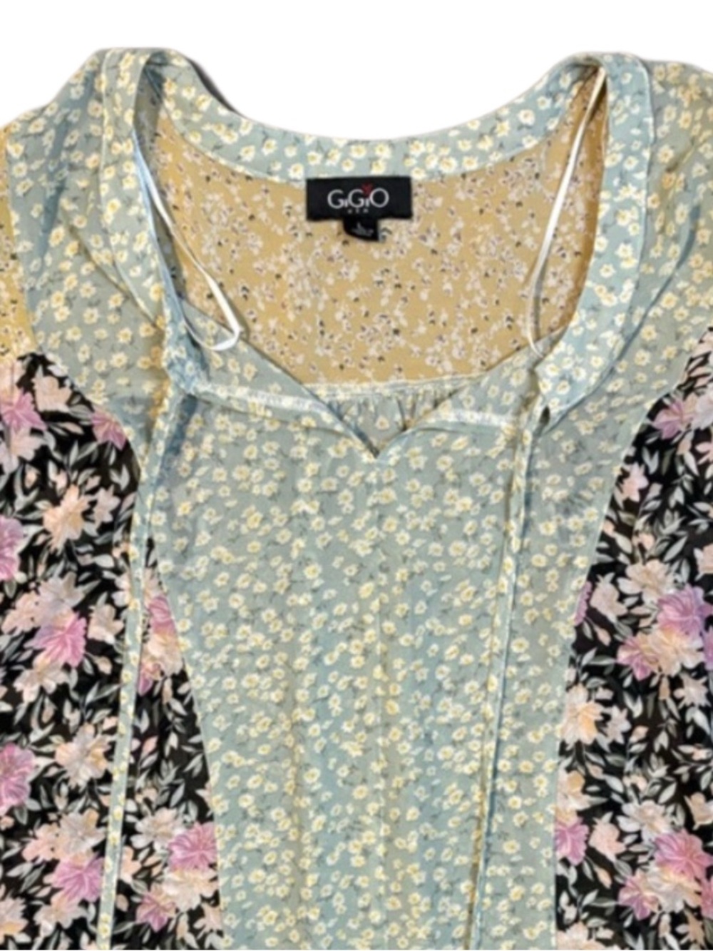 GIGIO Large Patchwork Flowy Blouse - Picture 3 of 4